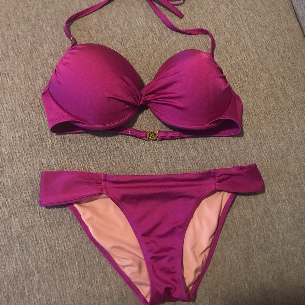Sexy Bikini, Padded 34D Top & Small Bottom.